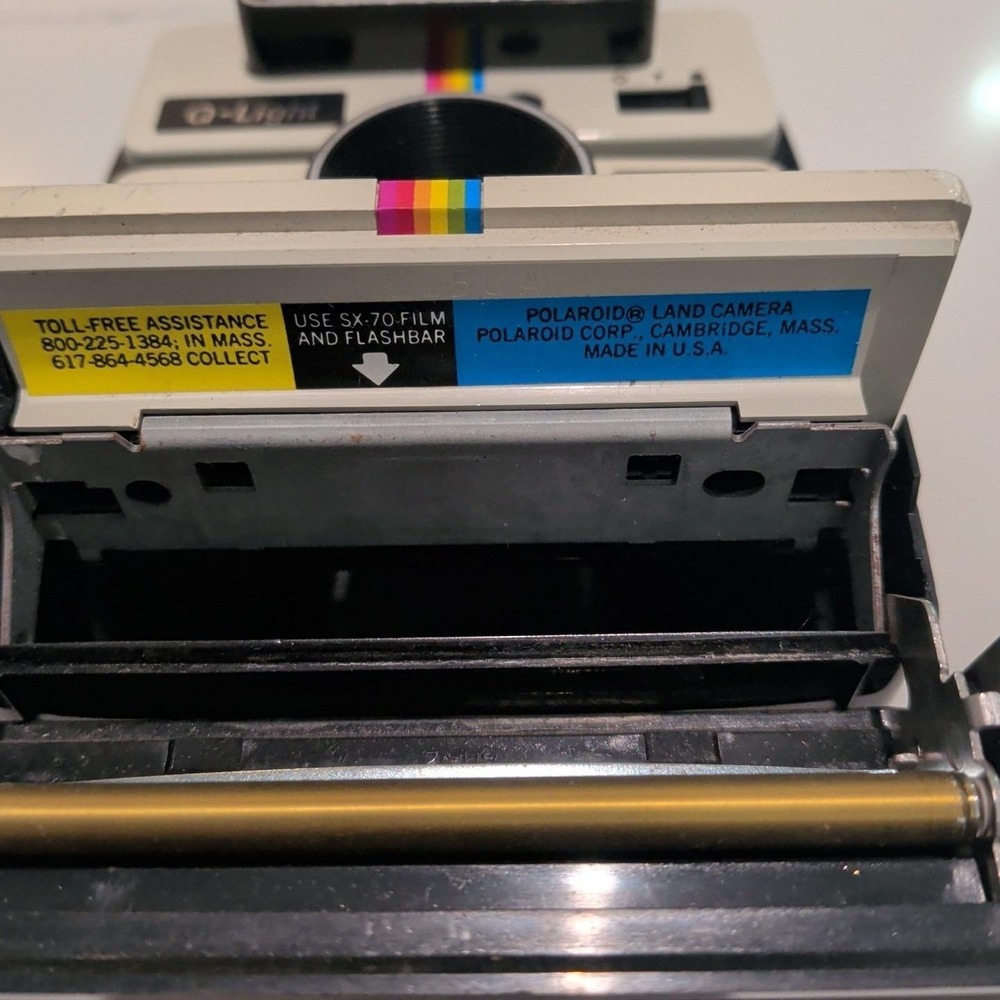 Polaroid One Step Camera With Q-Light Flash Untested - Picture 4 of 5